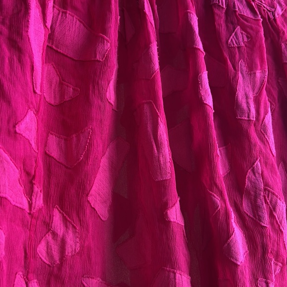 Le Fou by Wilfred - size medium - fuchsia pink statement blouse - Picture 3 of 9